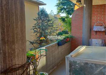 4 o più locali In Vendita a Bologna